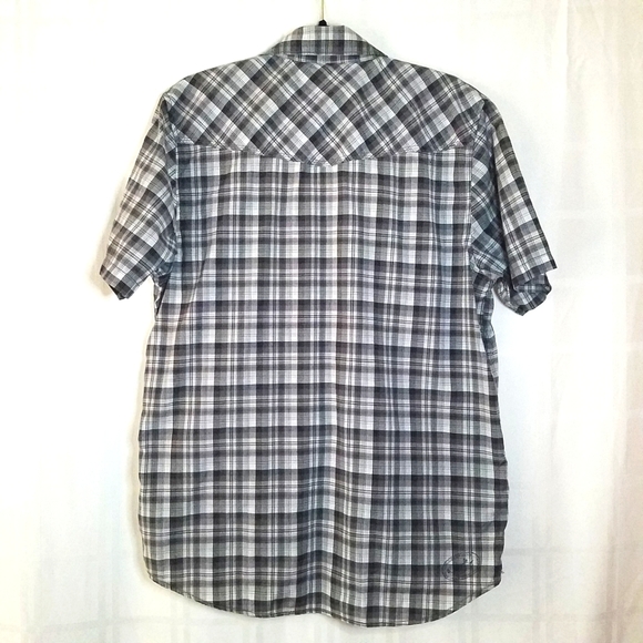 Van's Short Sleeve Plaid Snap Button Down Shirt - Picture 2 of 10